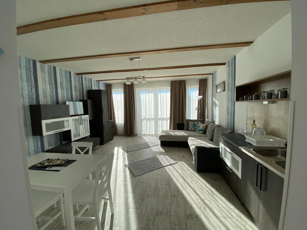 Platan Apartmanhaz บาลาตองโยรอค ภายนอก รูปภาพ