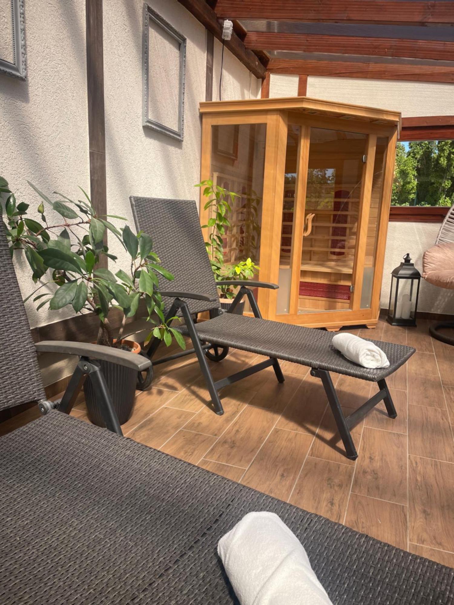 Platan Apartmanhaz บาลาตองโยรอค ภายนอก รูปภาพ